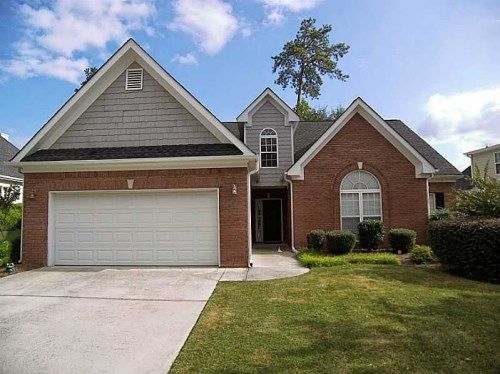 302 Blue Creek Lane, Loganville, GA 30052