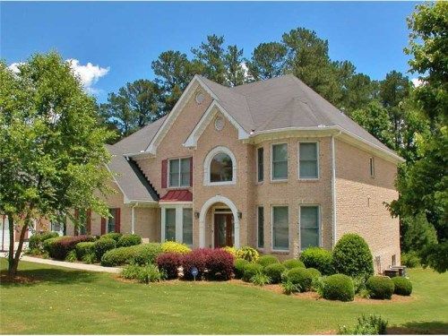 2996 Cadbury Court, Snellville, GA 30039