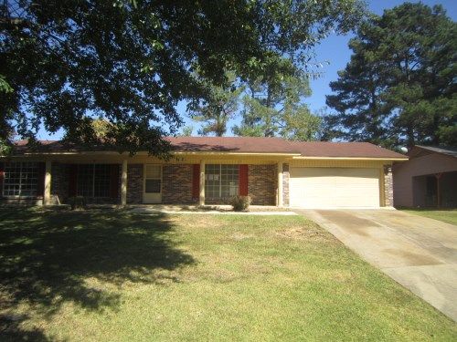 1062 Autumn St, Jackson, MS 39212