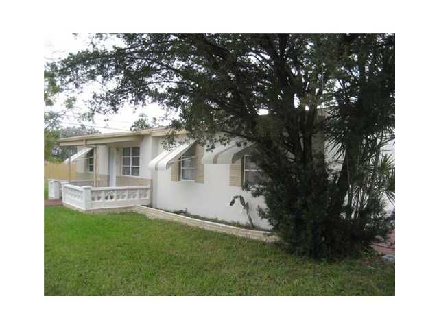 6200 SW 24TH ST, Hollywood, FL 33023