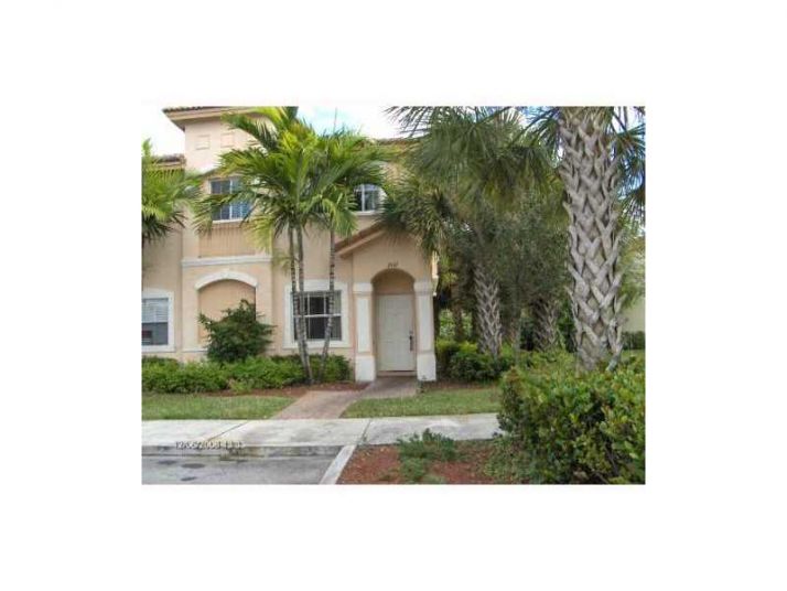 2561 SW 83RD TE # 108, Hollywood, FL 33025