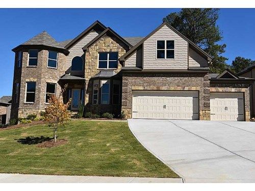 1641 Azalea Gate Drive, Lawrenceville, GA 30043