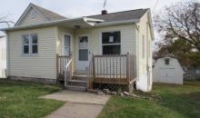 403 N Williams St Anamosa, IA 52205