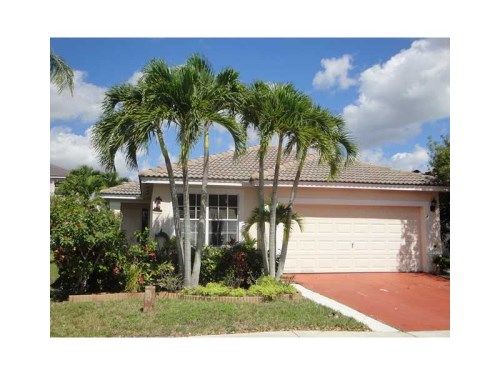 16573 NW 19 ST, Hollywood, FL 33028