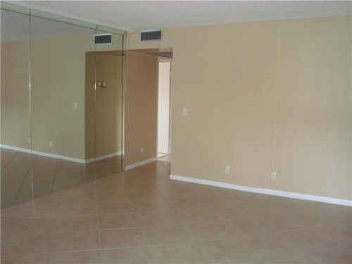 251 SW 134 WY # 111M, Hollywood, FL 33027