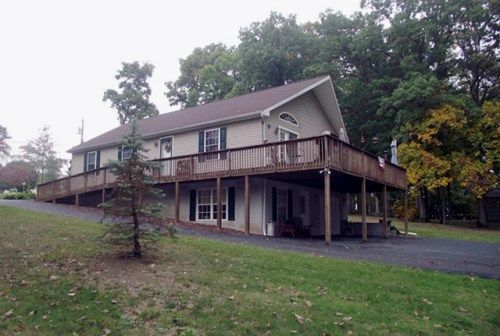 282 Lake Meade Drive, East Berlin, PA 17316