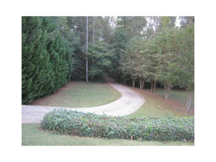 2015 Deer Creek Trail, Buford, GA 30519