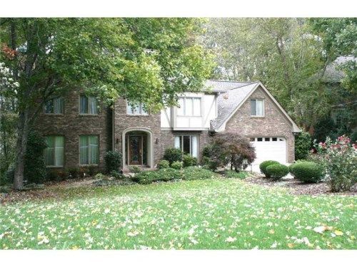 490 Hunters Crossing Drive, Atlanta, GA 30328