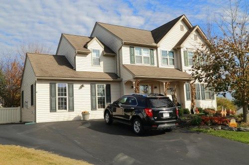 9 BITTERSWEET PATH, Willow Street, PA 17584