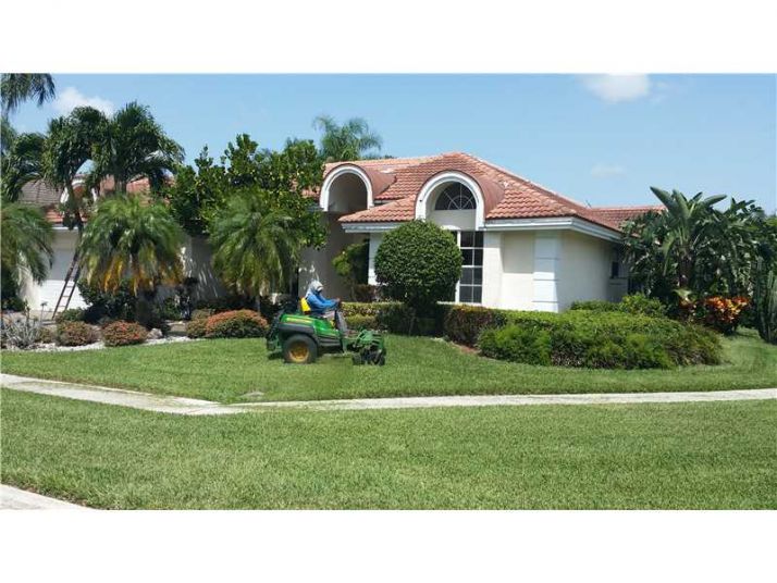 7773 DORCHESTER RD, Boynton Beach, FL 33472