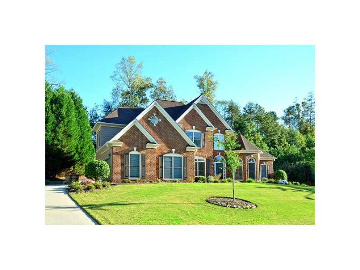 500 Brookeshyre Court, Woodstock, GA 30188