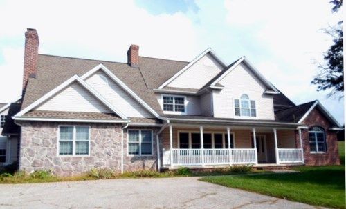 424 Abbottstown Pike, Abbottstown, PA 17301