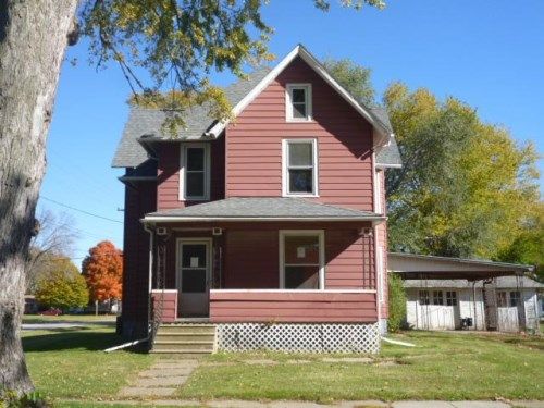 113 N Ellis St, Keota, IA 52248