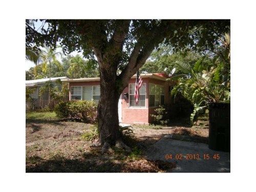 250 SW 7TH ST, Dania, FL 33004