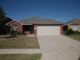 125 Oriole Dr, Anna, TX 75409