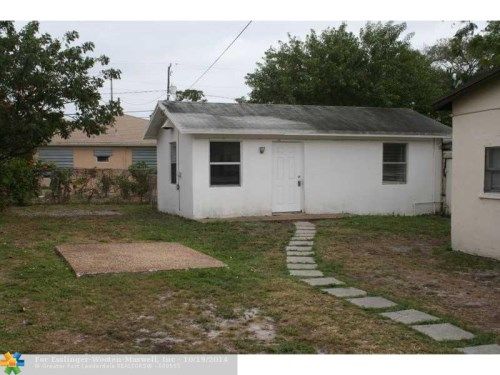 118 NW 7TH AV, Dania, FL 33004