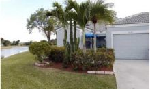 8220 Waterford Ln # 8220 Fort Lauderdale, FL 33321