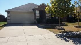 12608 Shady Cedar Dr, Keller, TX 76244