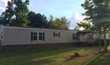 200 Swallow Cir Robertsdale, AL 36567