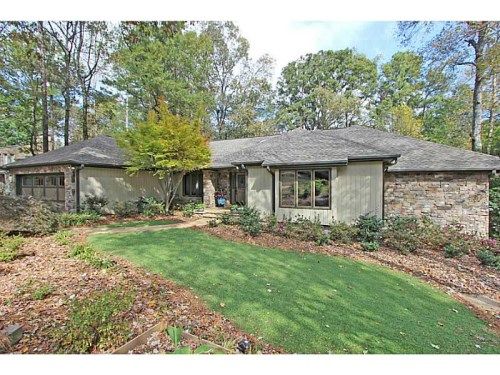 10585 Roxburgh Lane, Roswell, GA 30076