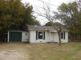 712 W 1st St, Justin, TX 76247