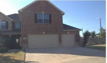 2801 Glenbrook Dr Midlothian, TX 76065