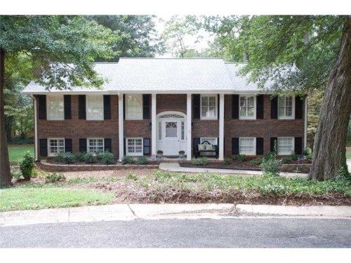 160 Corinth Court, Roswell, GA 30075