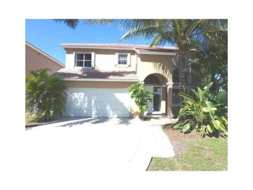 9821 SW 3RD ST, Hollywood, FL 33025