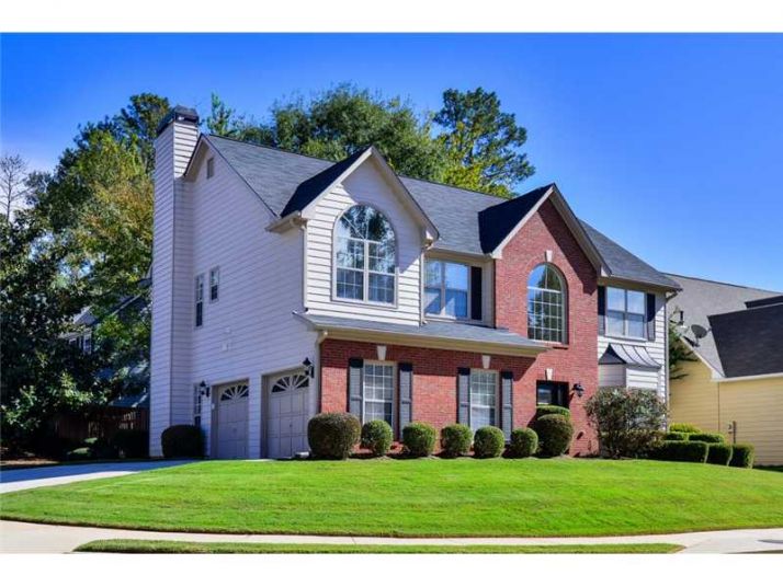 1575 River Oak Drive, Roswell, GA 30075