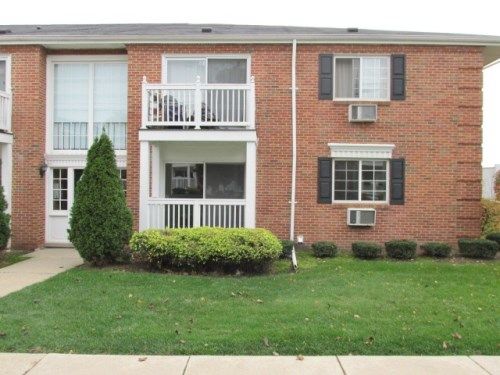 2400 Parmenter Blvd Unit 6, Royal Oak, MI 48073