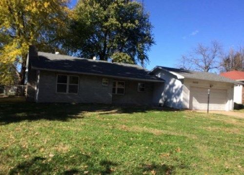 3033 S Ferguson Ave, Springfield, MO 65807