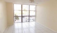 800 Parkview Dr # 219 Hallandale, FL 33009