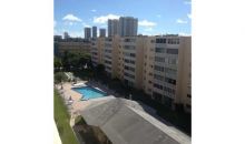 320 NE 12 AV # 702 Hallandale, FL 33009