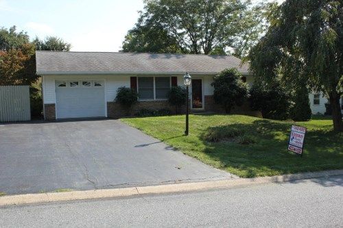 373 PRIMROSE LANE, Mountville, PA 17554