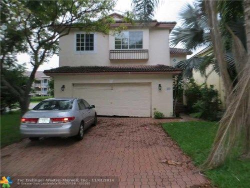 210 NW 107 AV, Hollywood, FL 33028