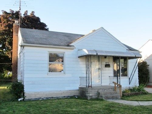 13695 Ward St, Southgate, MI 48195