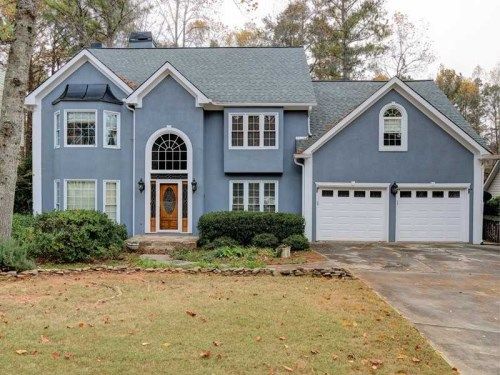 5555 Fallsbrook Trace Nw, Acworth, GA 30101