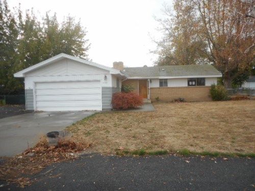 4120 W Nixon Street, Pasco, WA 99301