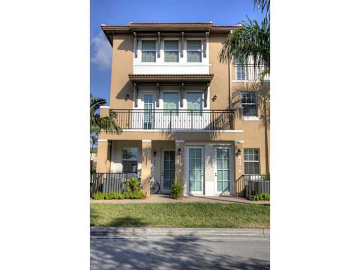 1047 SW 147th Avenue # 1047, Hollywood, FL 33027