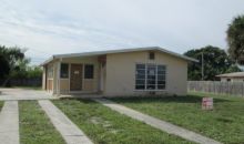 1020 W Branch St Lake Worth, FL 33462