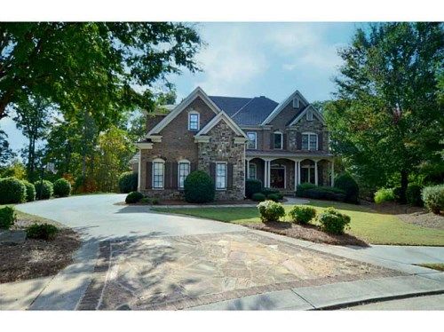 5318 Binghurst Court, Suwanee, GA 30024