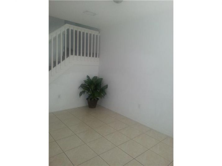 1540 SE 31 CT # 1540, Homestead, FL 33035