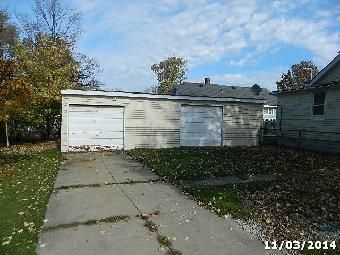 4080 Mooreland Ave, Willoughby, OH 44094