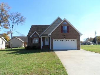 929 Canyon Creek Dr, Lebanon, TN 37087