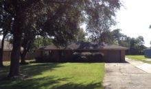 5801 Georgia Ave Groves, TX 77619