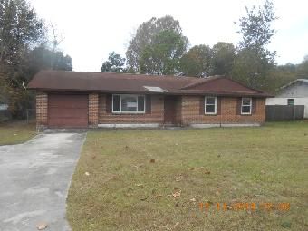 2757 Frontier Ave, Orange Park, FL 32065