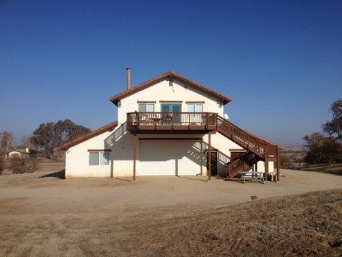 5780 Irongate Rd, Creston, CA 93432