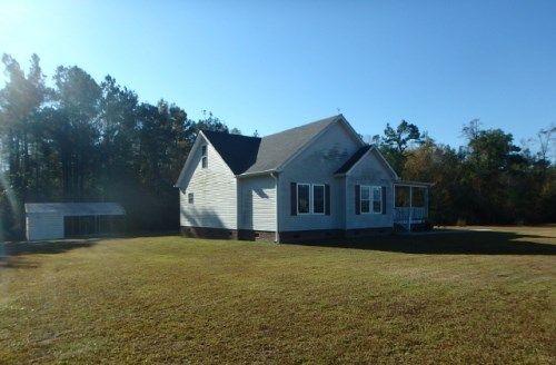 668 Thelma Blvd, Hallsboro, NC 28442