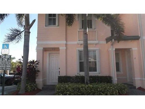 2884 SE 2 DR # 1, Homestead, FL 33033