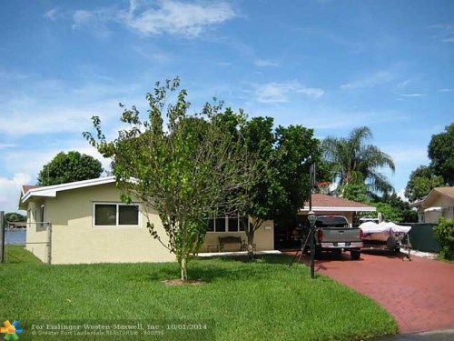 1230 NW 83RD WAY, Hollywood, FL 33024